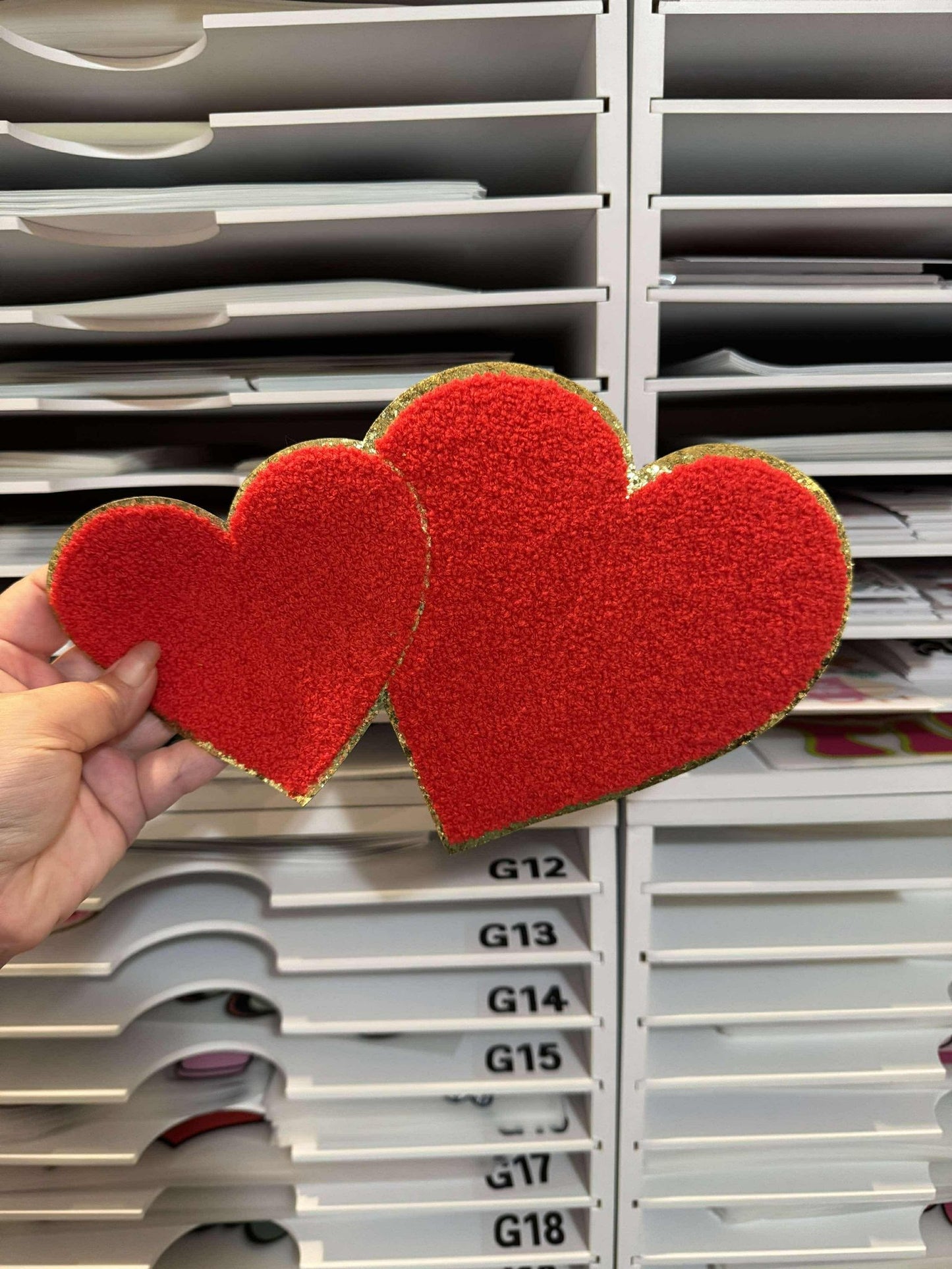Chenille patch hearts red