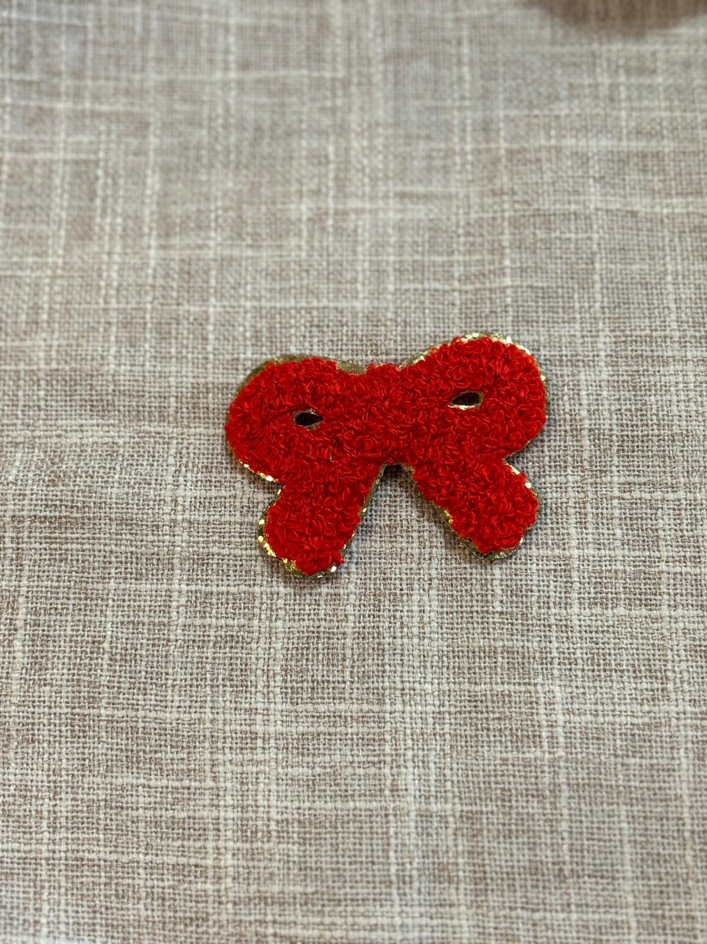 Bow chenille patch (hat patch)