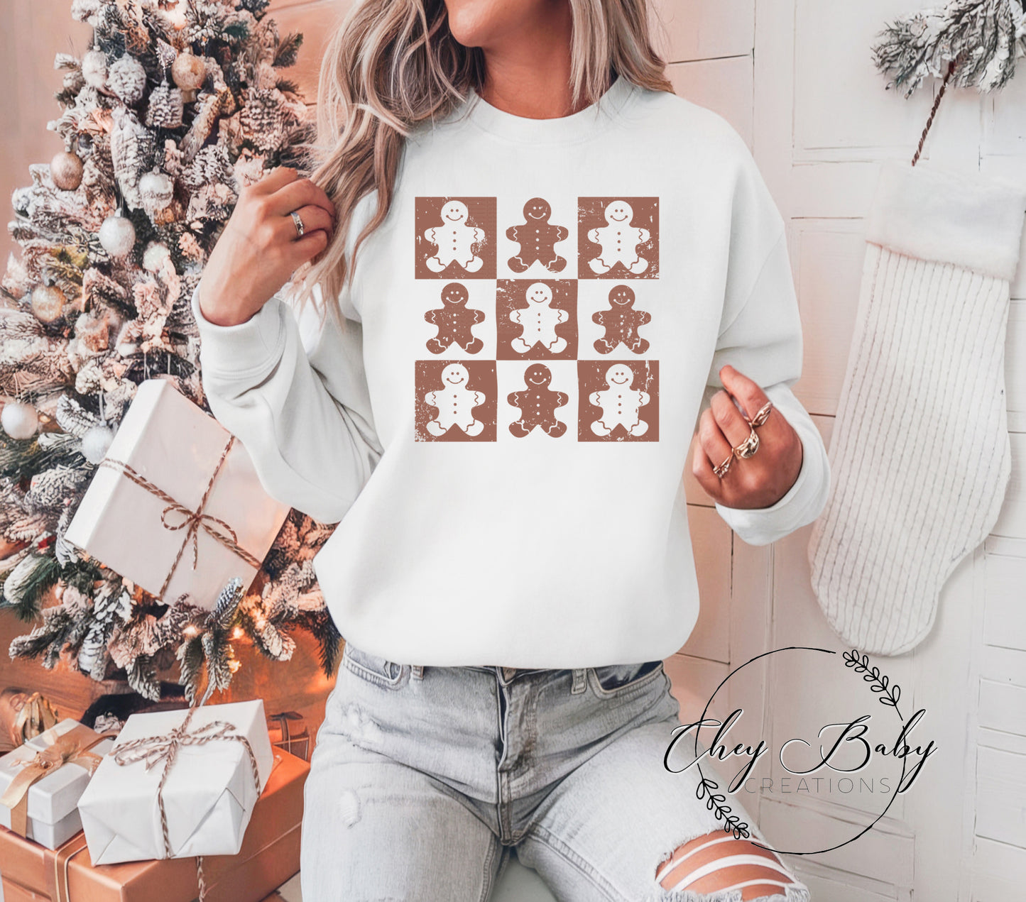 Gingerbread checkered crewneck